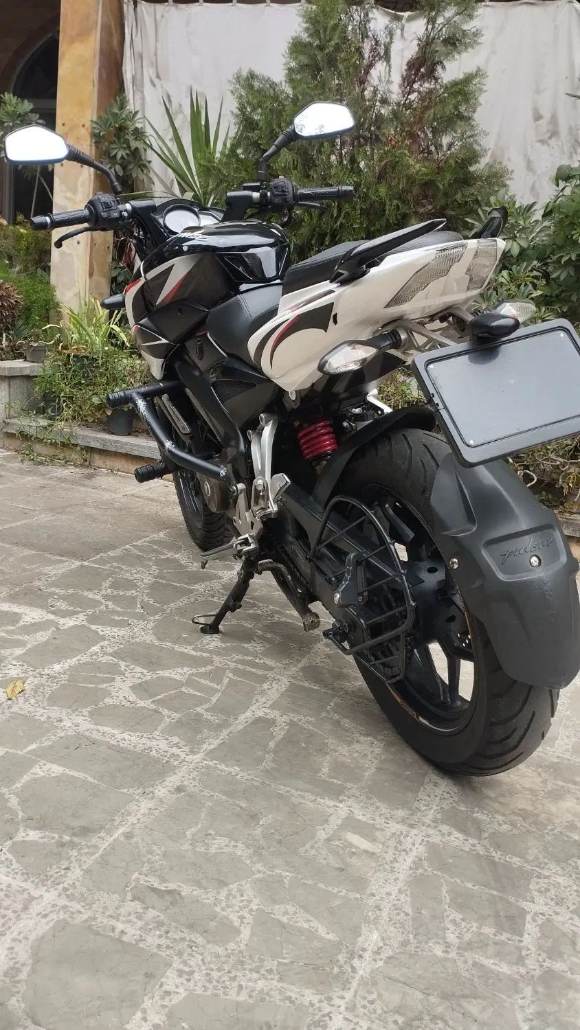 NS200 RS200|موتورسیکلت|رشت, توشیبا|دیوار