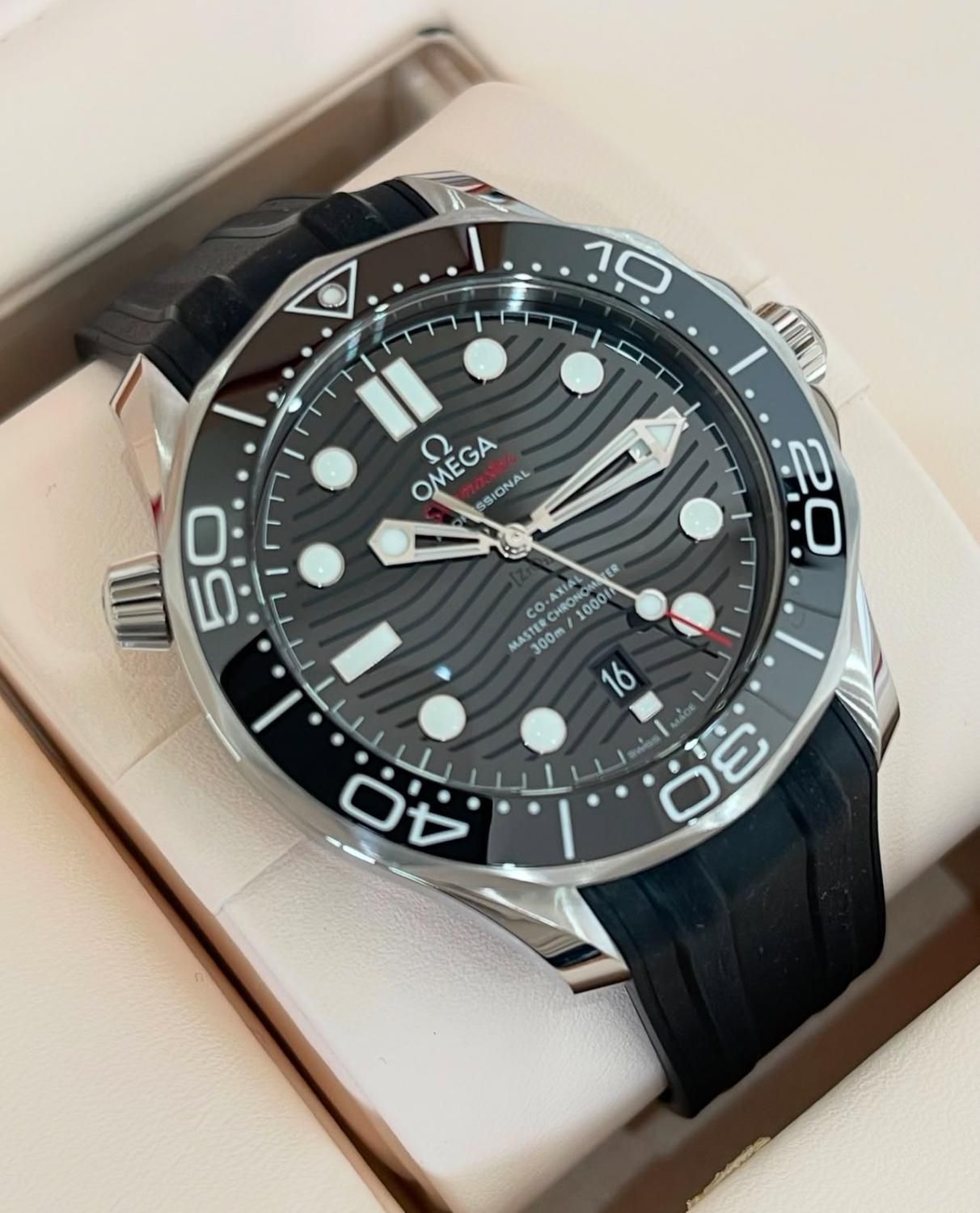 ساعت اصل امگا Omega Seamaster|ساعت|تهران, جردن|دیوار