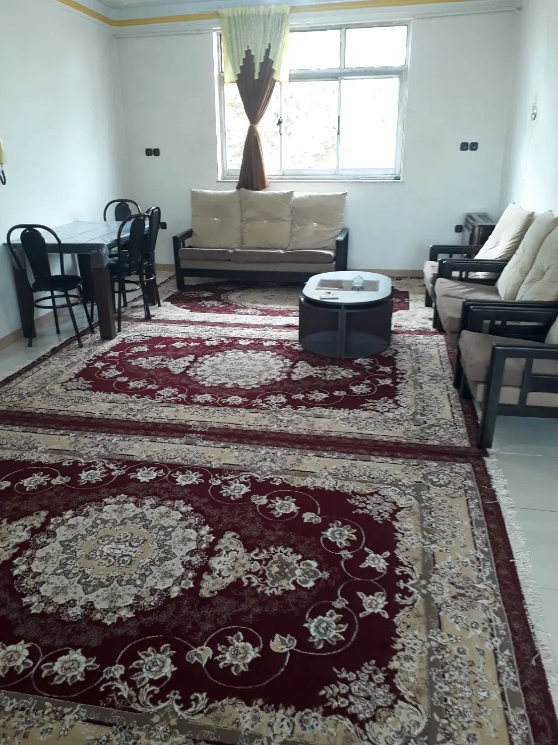 اجاره روزانه آپارتمان دو خوابه ۱۰۰ متر فقط ۲۵۰۰|اجارهٔ آپارتمان|رشت, حمیدیان|دیوار