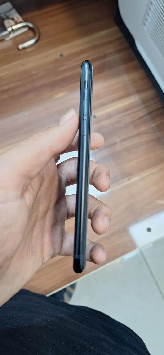 اپل iPhone SE (2022) با حافظهٔ ۱۲۸ گیگابایت|موبایل|کرمانشاه, |دیوار