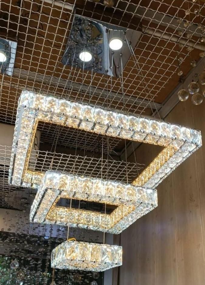 لوستر الماس.کهکشانی مربع سه طرف کریستال.AC light|لوستر و چراغ آویز|تهران, سنگلج (شاپور)|دیوار