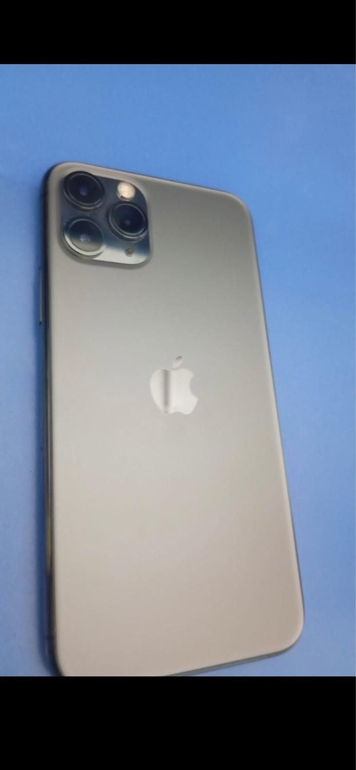 اپل iPhone 11 Pro با حافظهٔ ۲۵۶ گیگابایت|موبایل|مشهد, توس|دیوار