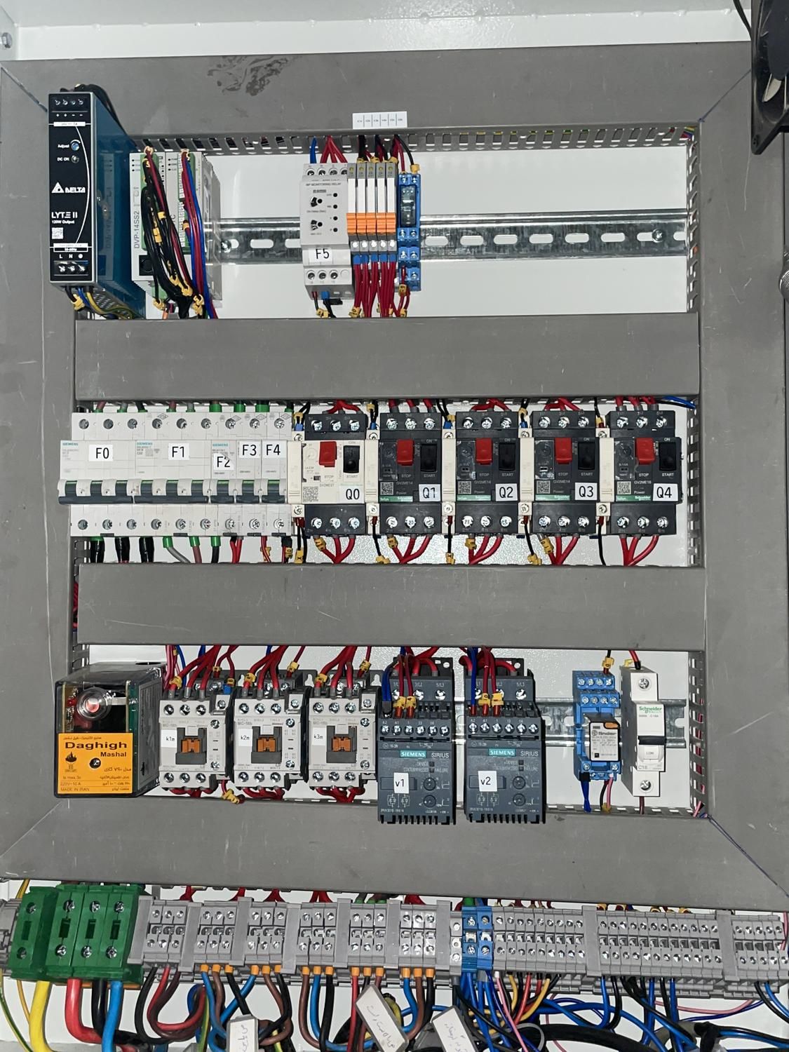 برقکار صنعتی برنامه نویسی plc،بانک خازنی موتورخانه|خدمات پیشه و مهارت|زنجان, |دیوار