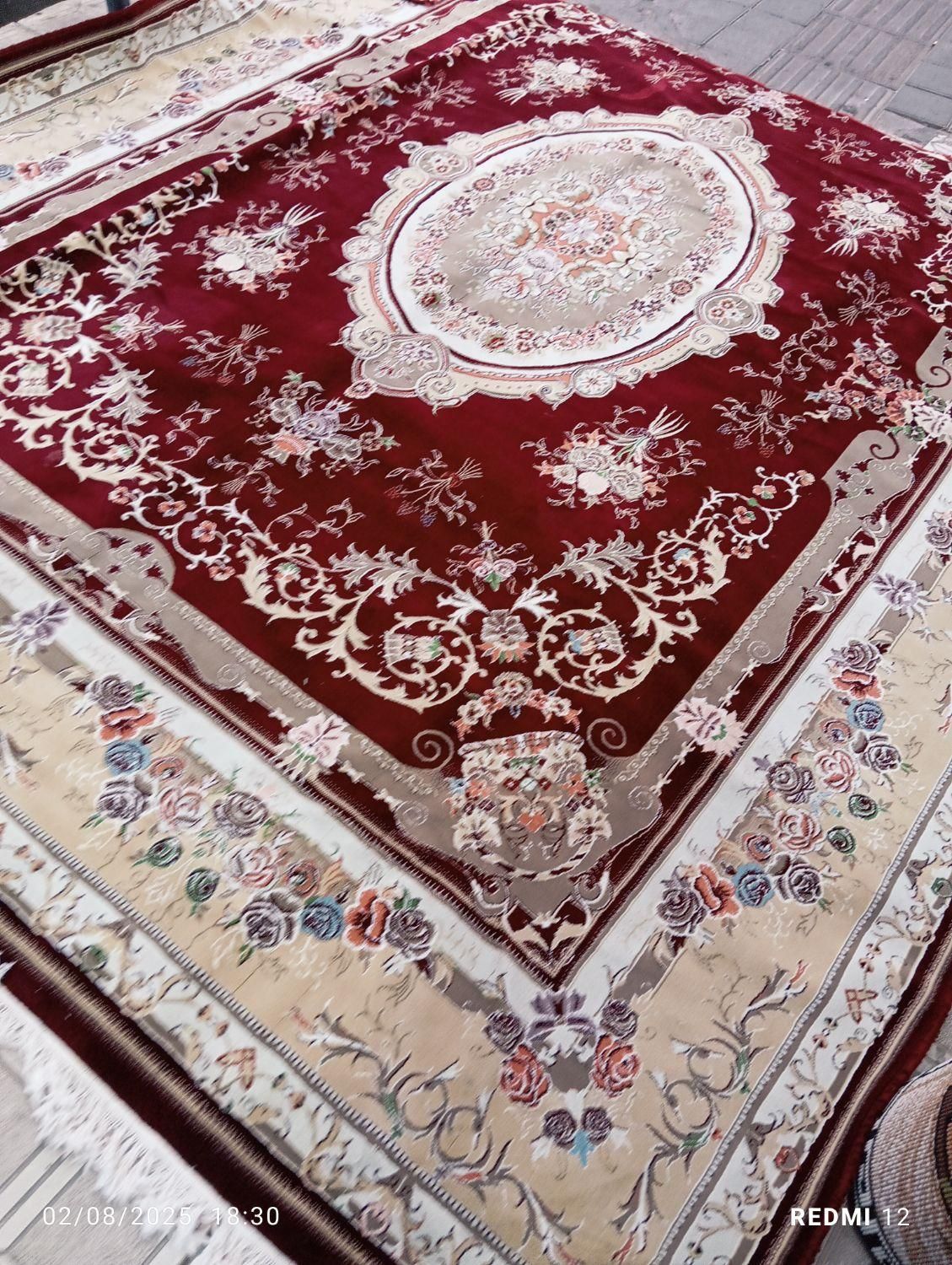 فرش3در3برش خورده تمام نخی سالم سالم|فرش|تبریز, |دیوار