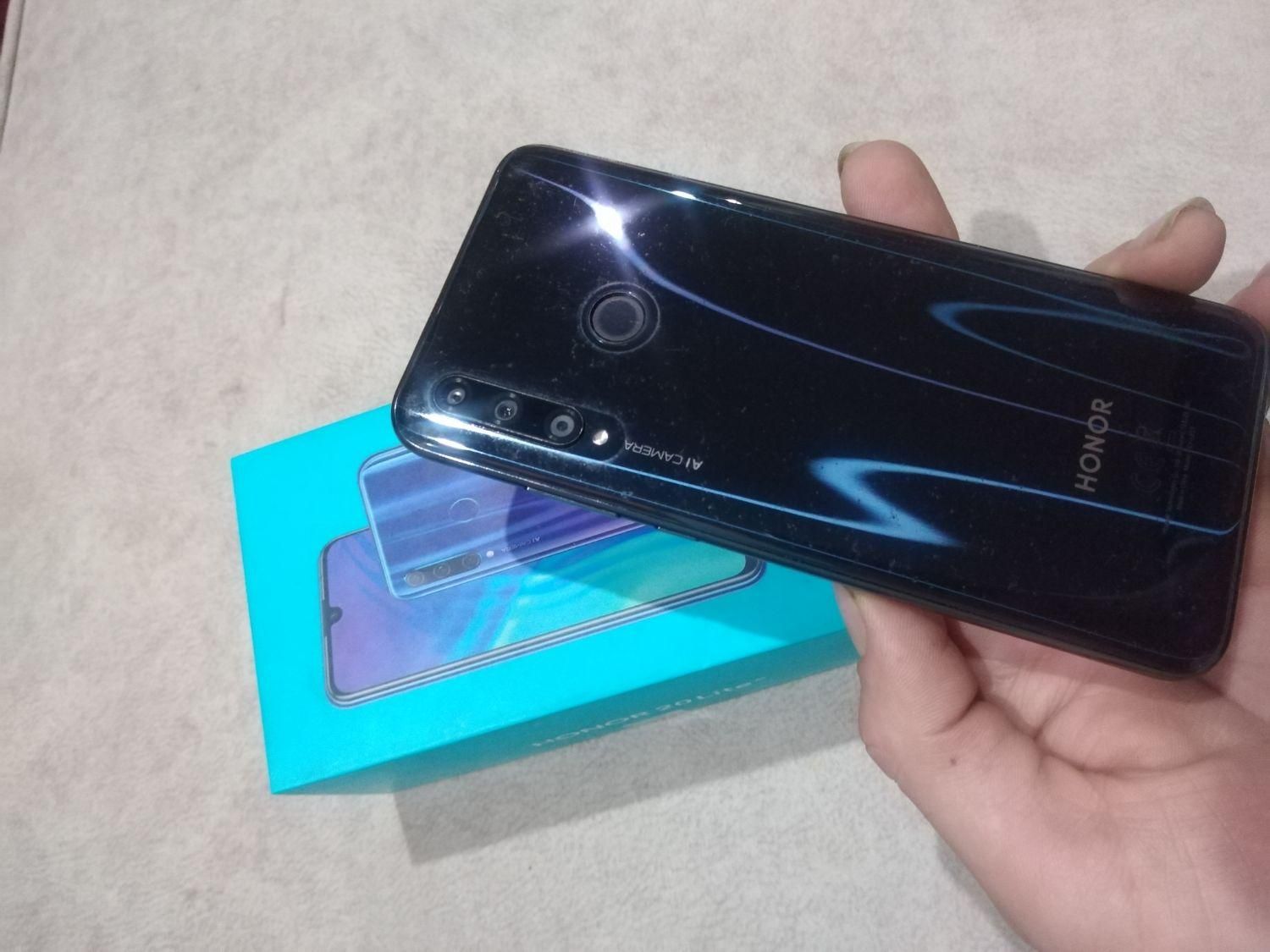 Honor 20 lite|موبایل|تهران, تجریش|دیوار