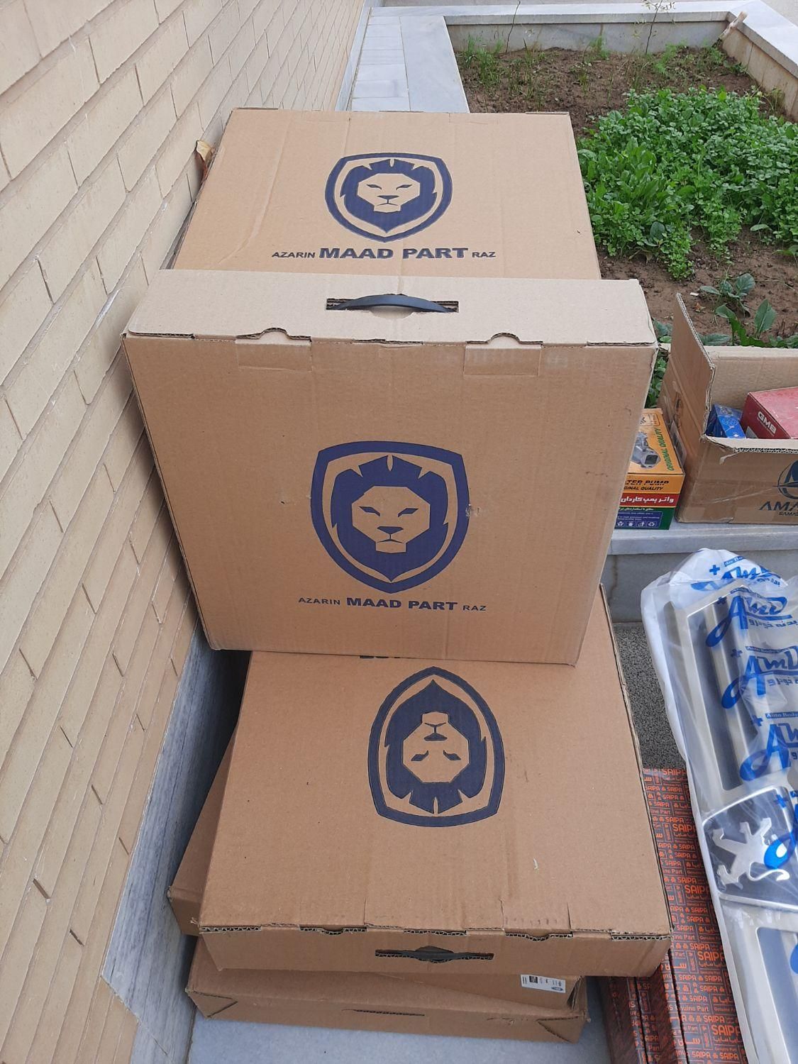 لوازم یدکی سپر بغل دری رودری دیاق چراغ پژو پراید|قطعات یدکی و لوازم جانبی|یزد, |دیوار