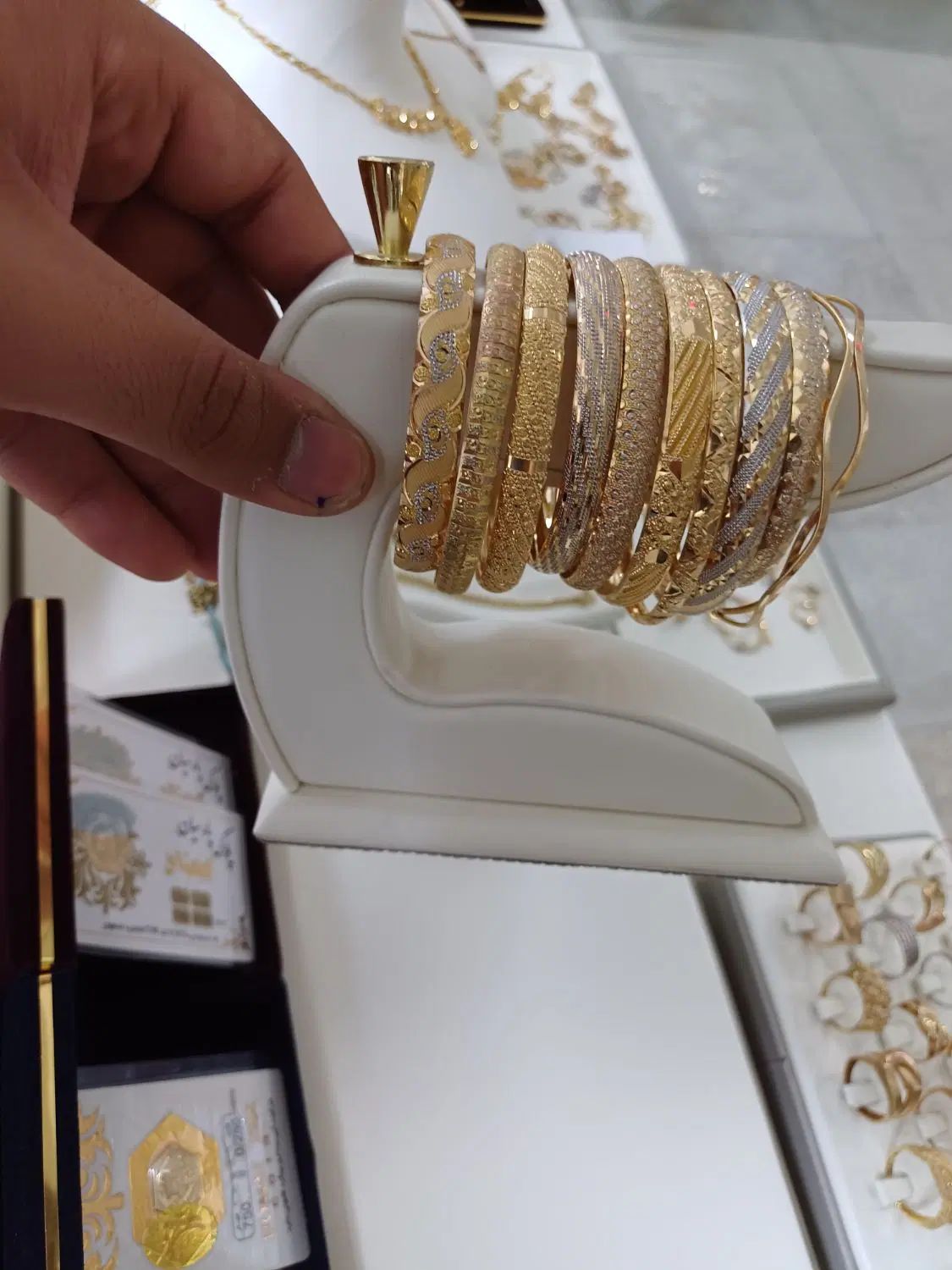 طلای بدون اجرت النگو و طلای اقتصادی سرمایه گذاری|جواهرات|قم, ارم|دیوار