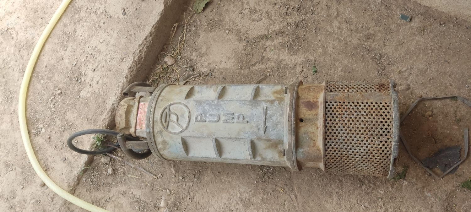 کفکش و لجن کش جهان پمپ|ماشین‌آلات صنعتی|بناب, |دیوار