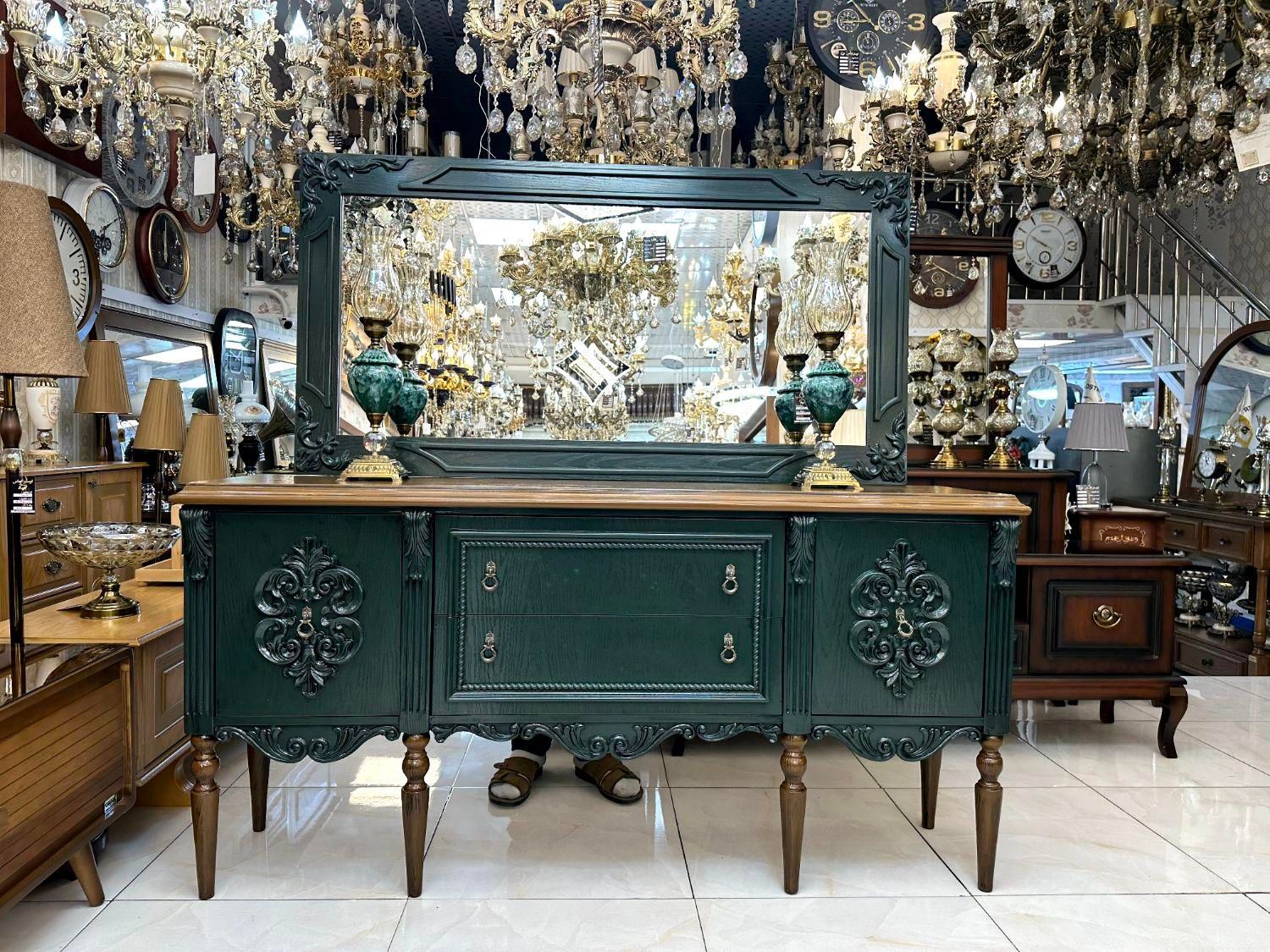 آینه کنسول میزتلوزیون|بوفه، ویترین، کنسول|کرج, حصارک بالا|دیوار