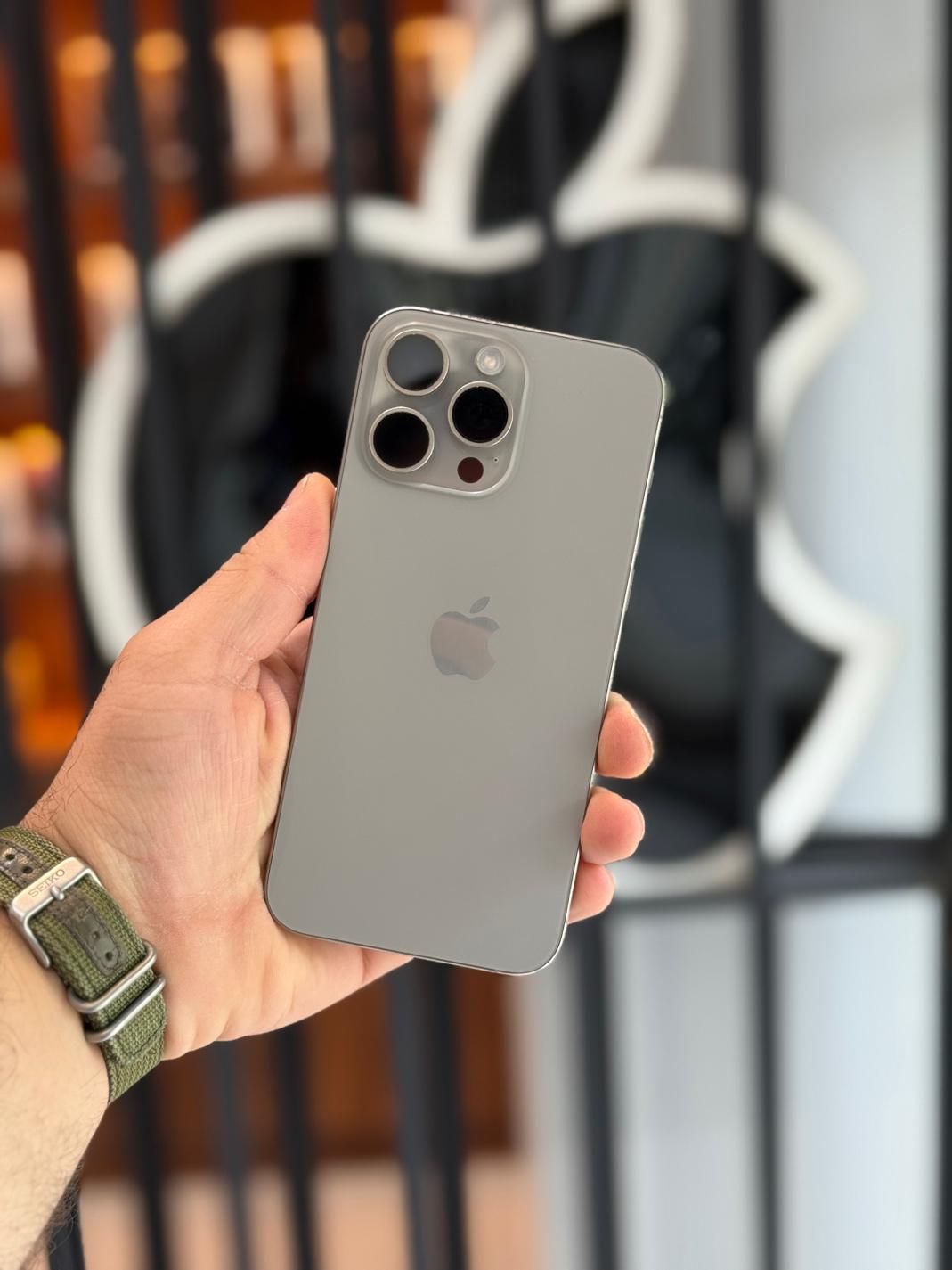 اپل iPhone 15 Pro Max کارکرده در حد نو|موبایل|تهران, امانیه|دیوار