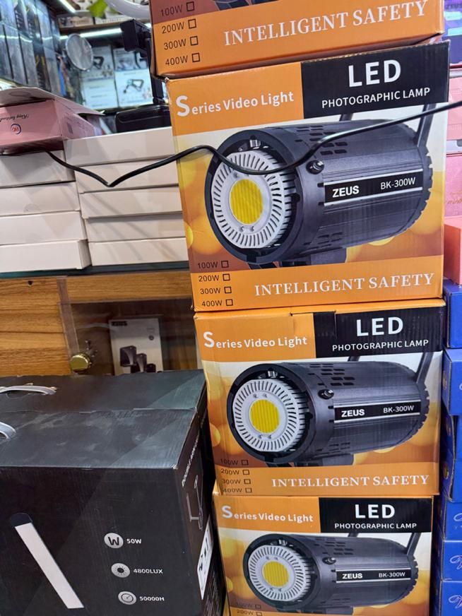 ویدئو لایت سافت لایت رینگ لایت|دوربین عکاسی و فیلمبرداری|تهران, شهرک شریعتی|دیوار