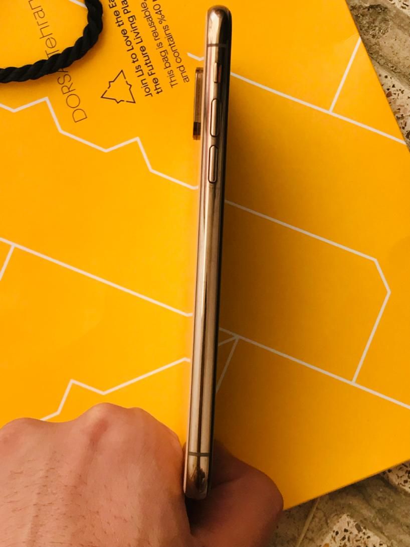 اپل iPhone XS با حافظهٔ ۲۵۶ گیگابایت|موبایل|باقرشهر, |دیوار