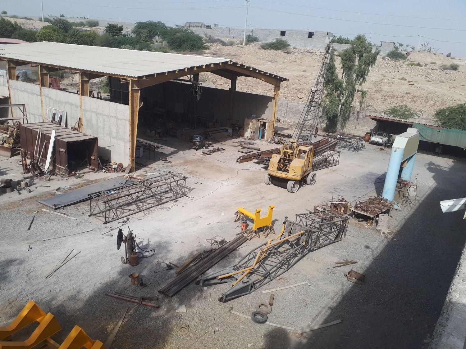 کارگاه صنعتی فعال حدفاصل چهچکور و پلیس راه قدیم|فروش دفتر صنعتی، کشاورزی، تجاری|بندرعباس, |دیوار