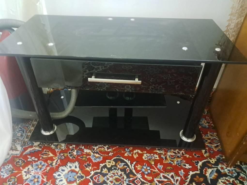 میز تلویزیون شیشه ای|میز تلویزیون|قرچک, شهرک صنعتی قرچک|دیوار