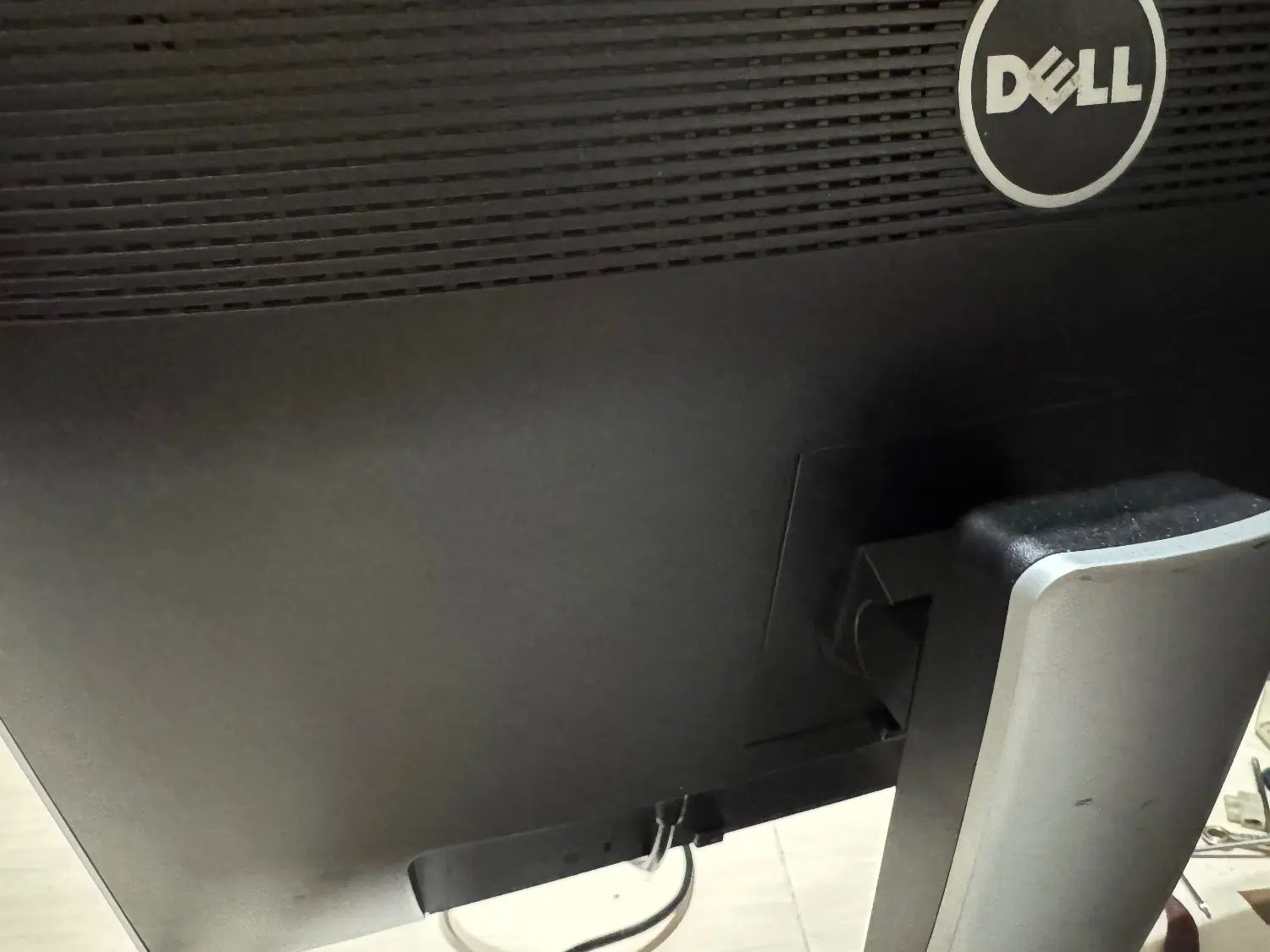 مانیتور ۱۹ اینچ Dell|قطعات و لوازم جانبی رایانه|کرج, مهرویلا جنوبی|دیوار