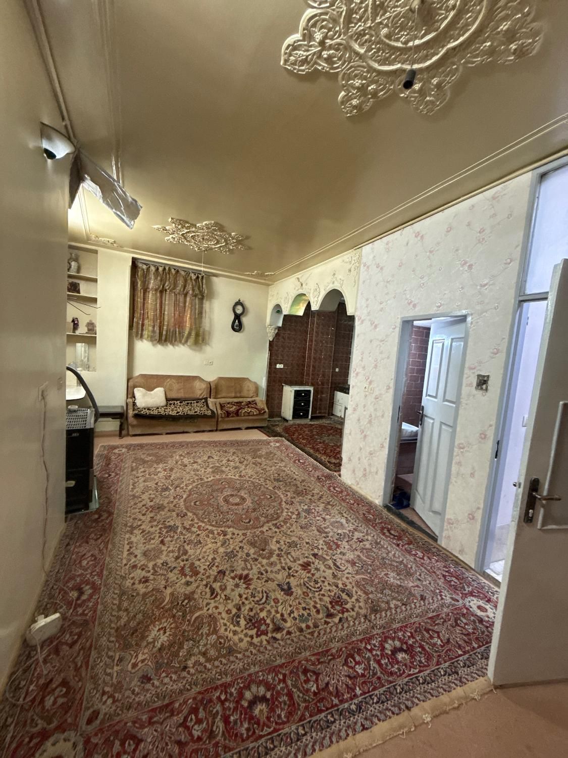 اجاره اپارتمان سوییت خونه ویلای درزرین شهر زرینشهر|اجارهٔ کوتاه‌مدت آپارتمان و سوئیت|لنجان, |دیوار