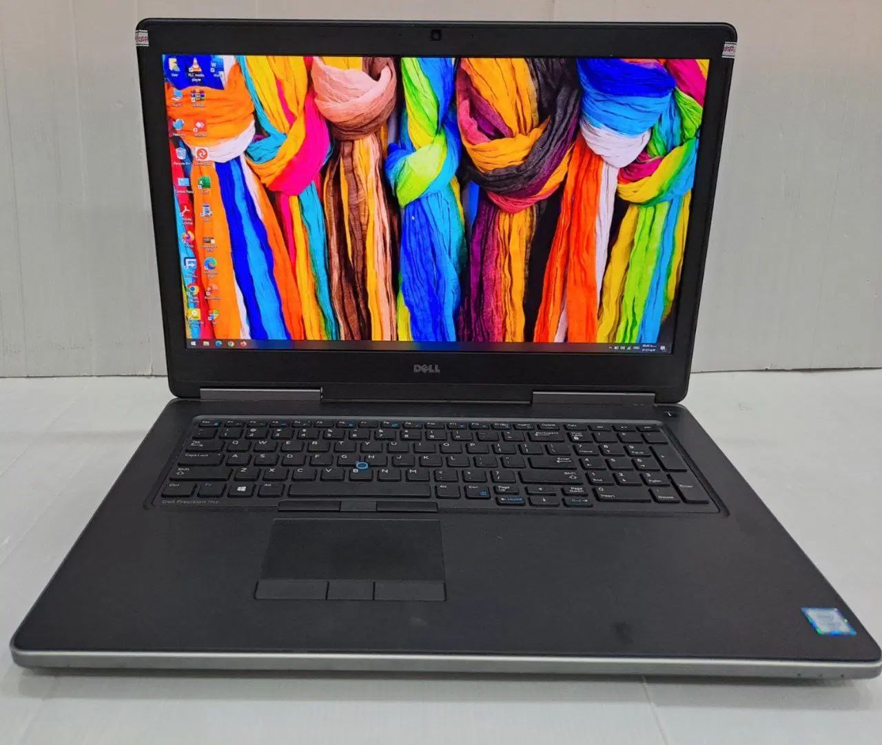 لپ تاپ۱۷ اینچی برای طراحی وگیم HQ i7گرافیگ4 رم24|رایانه همراه|نجف‌آباد, |دیوار