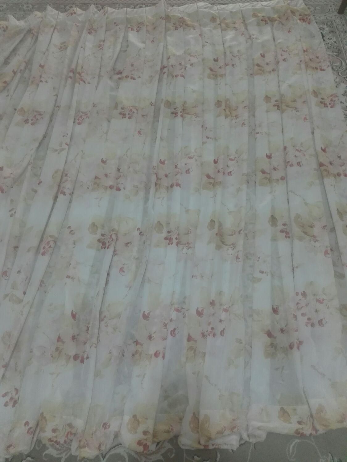 پرده حریر کاملا سالم قد پرده دو متر و ده سانت|پرده، رانر، رومیزی|گرگان, |دیوار