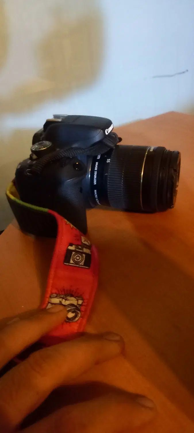 دوربین عکاسی کنون canon 750d|دوربین عکاسی و فیلم‌برداری|تهران, نازی‌آباد|دیوار