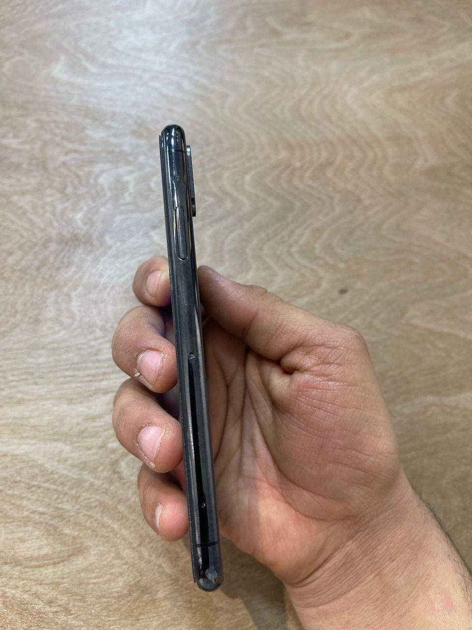 اپل iPhone XS با حافظهٔ ۲۵۶ گیگابایت|موبایل|ماکو, |دیوار