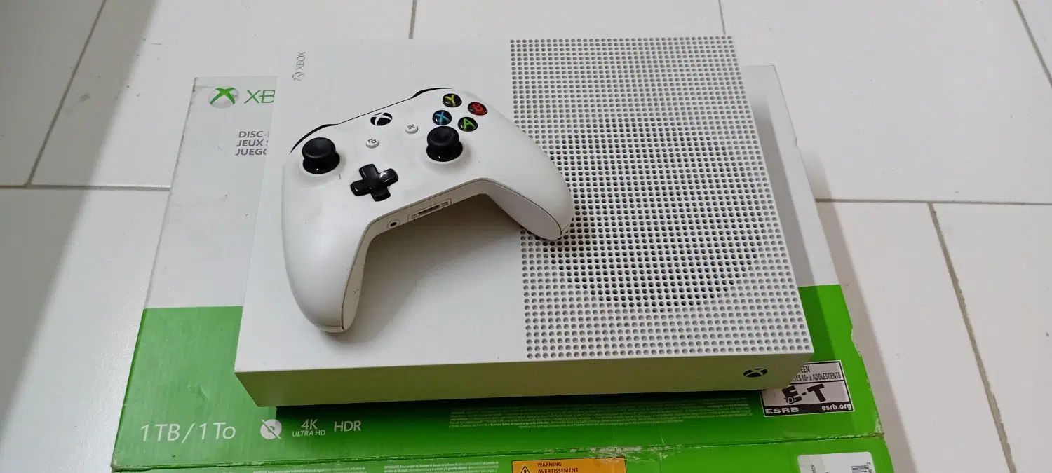 xbox one s|کنسول، بازی ویدئویی و آنلاین|تهران, فدک|دیوار