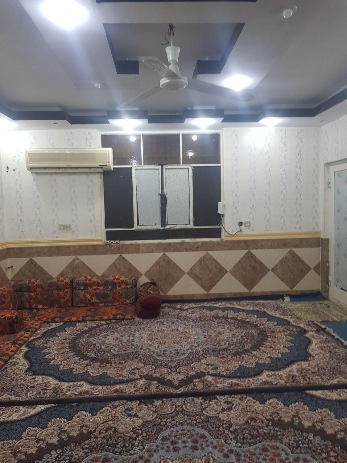 خانه مسکونی دارای2تا خواب واتاق پذیرایی وحال بزرگ|فروش خانه و ویلا|اهواز, سلیم آباد(سه راه خرمشهر)|دیوار