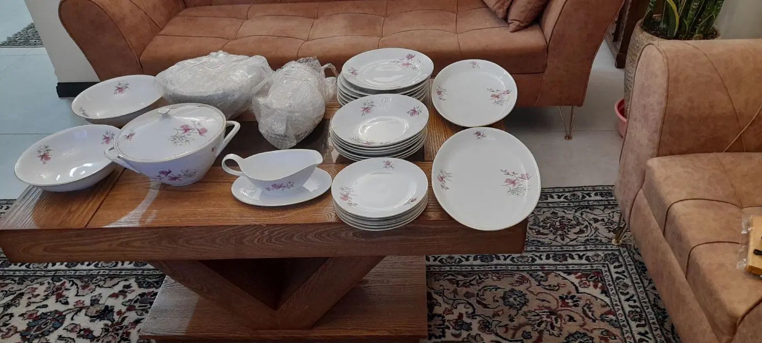 سرویس  ۸ نفره چینی چک|ظروف سرو و پذیرایی|تهران, تهرانسر شمالی|دیوار