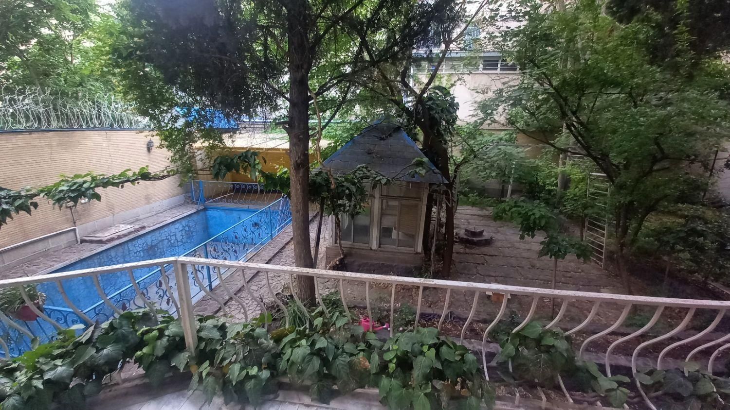کلنگی ۲۷۰و ۳۲۰و ۱۲۰متر بر۱۶دروس دیباجی قلهک|فروش خانه و ویلا|تهران, دروس|دیوار