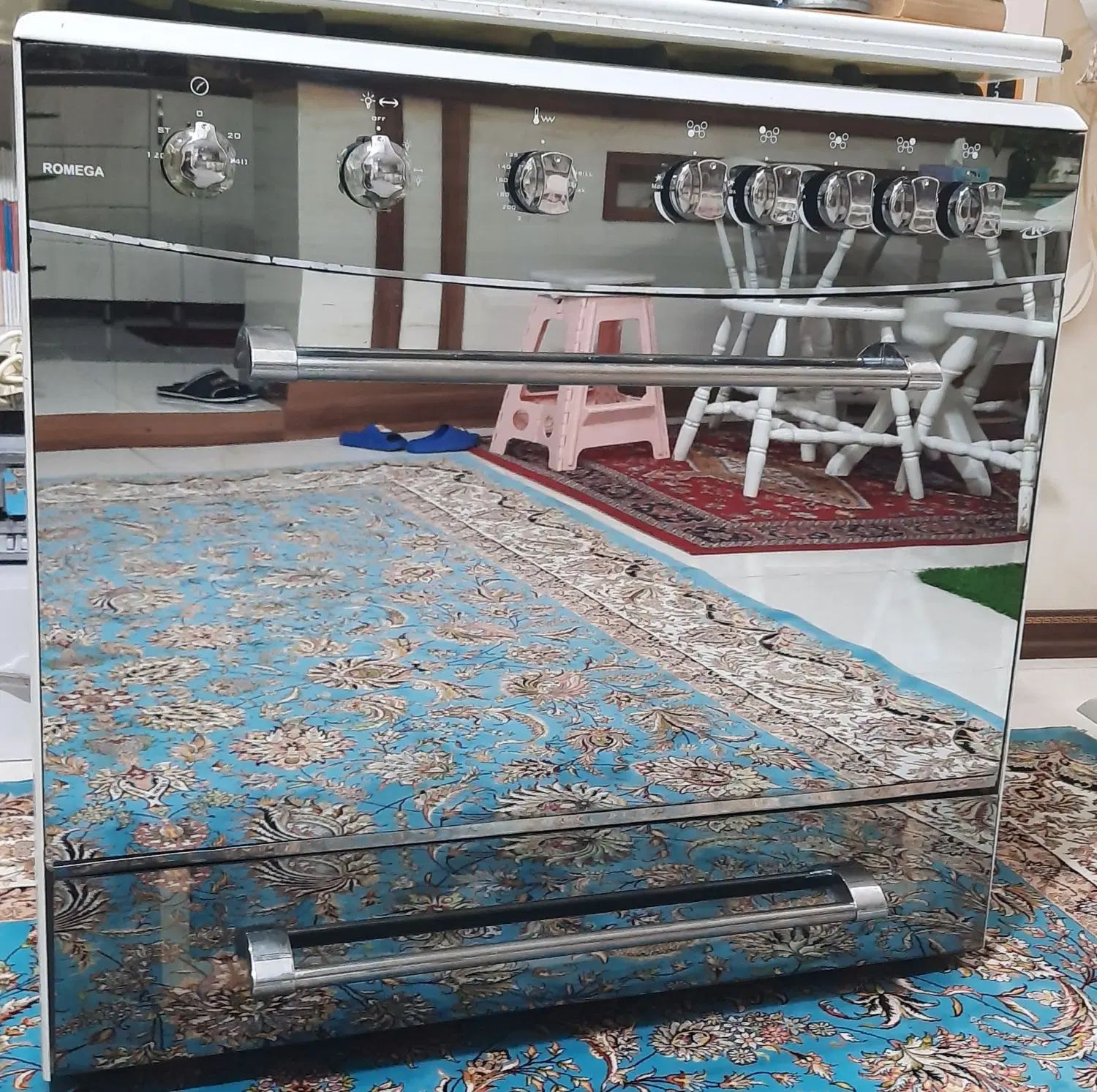 اجاق گاز فر دار مارک رومگا با سه جوجه گردان|اجاق گاز و لوازم برقی پخت‌وپز|مشهد, زیبا شهر|دیوار