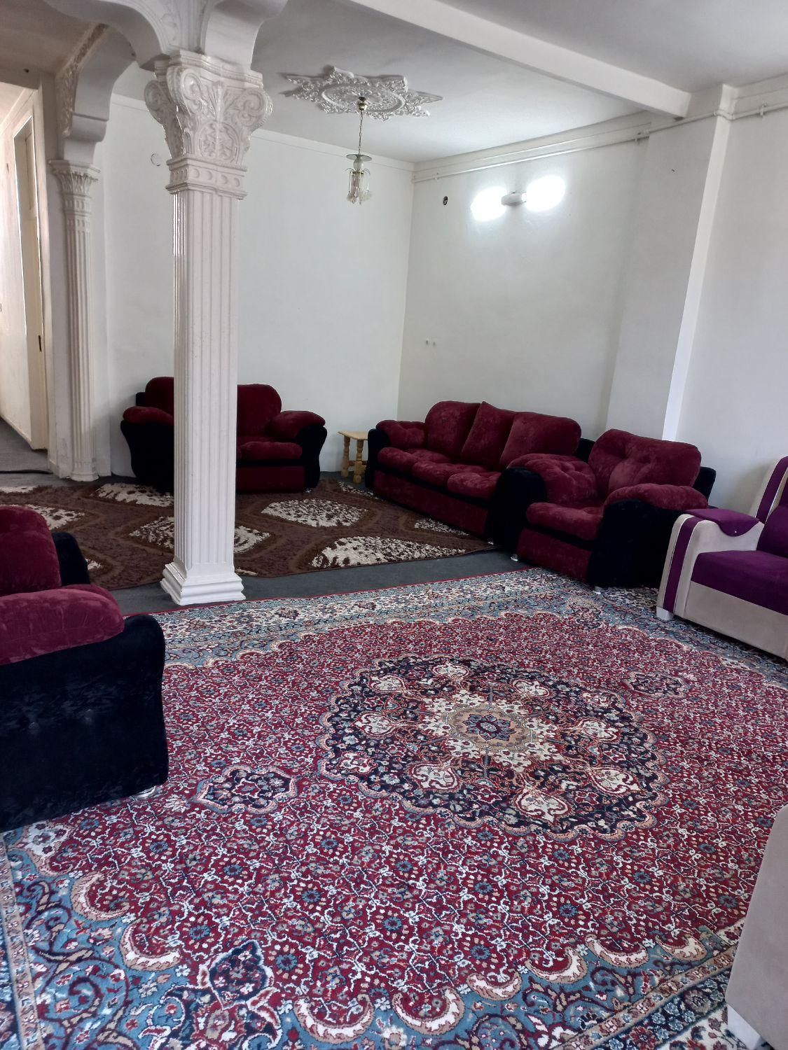 منزل مبله دربست ویلایی حیاط دار|اجارهٔ کوتاهمدت آپارتمان و سوئیت|شیراز, فرگاز|دیوار