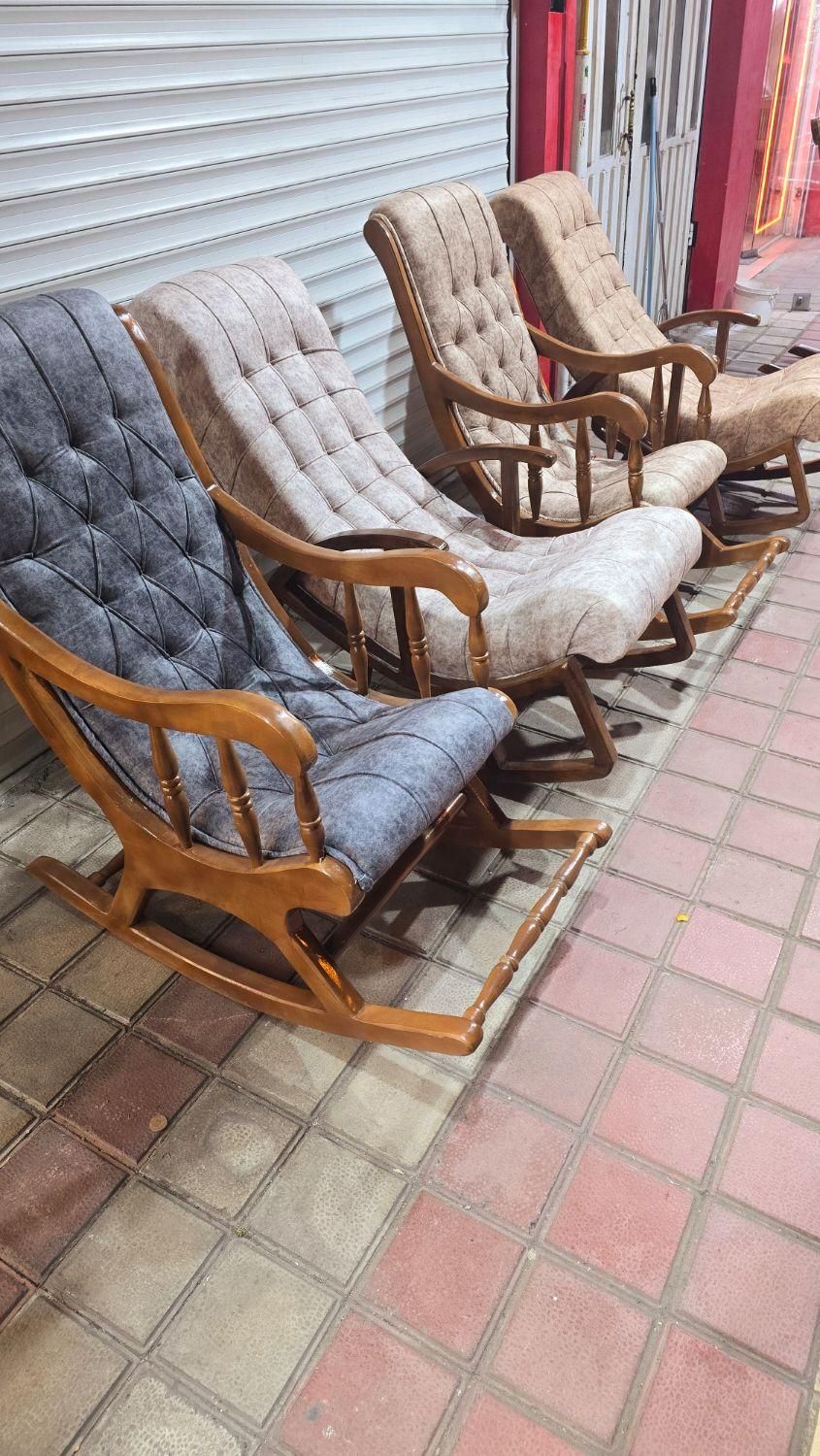 صندلی مادربزرگ راک|صندلی و نیمکت|رشت, رودبارتان|دیوار