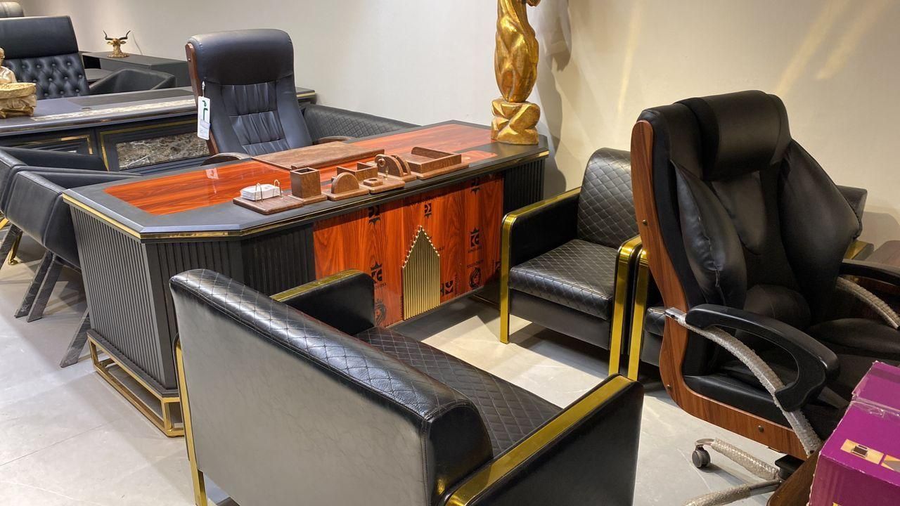 میز صندلی مدیریت استقلال کانترمنشی کارمندی انتظار|دفتر کار|پرند, |دیوار