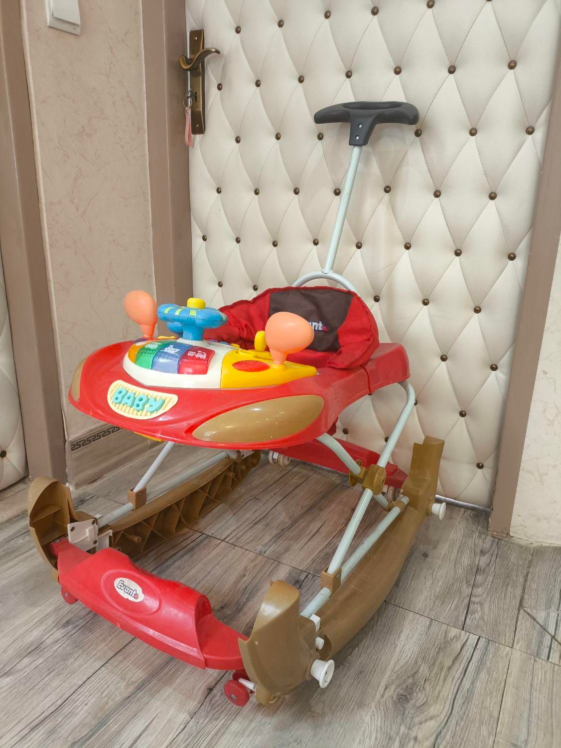 روروک سه کاره هم لالایی هم رورورک هم واکر|اسباب و اثاث بچه|اصفهان, پوریای ولی|دیوار