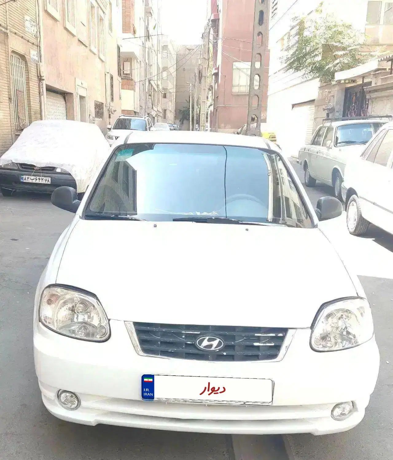 هیوندای ورنا دنده‌ای، مدل ۱۳۸۸|خودرو سواری و وانت|تهران, مهرآباد جنوبی|دیوار