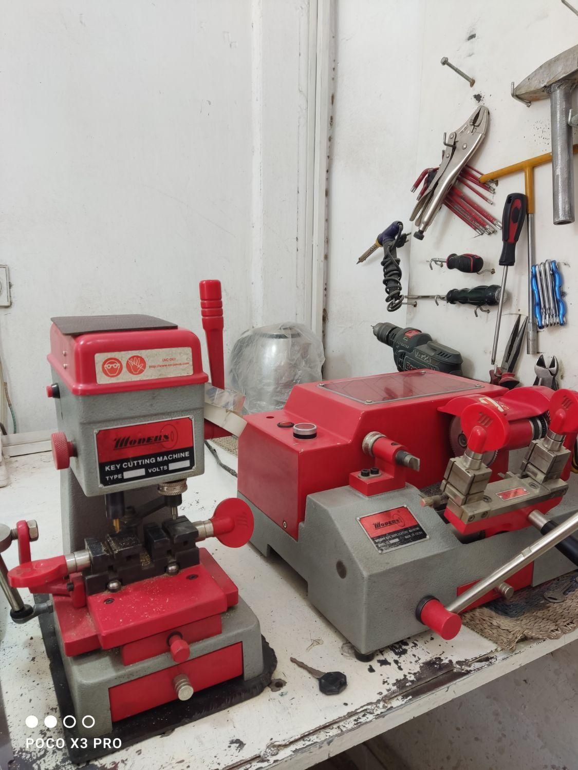 کلیدساز(با تجربه کاری۱۶سال)کاری دقیق و با ظرافت|خدمات پیشه و مهارت|زابل, |دیوار