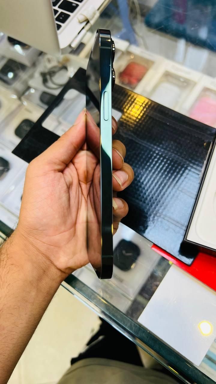 اپل iPhone 13 Pro Max با حافظهٔ ۲۵۶ گیگابایت|موبایل|تهران, شهرک محلاتی|دیوار