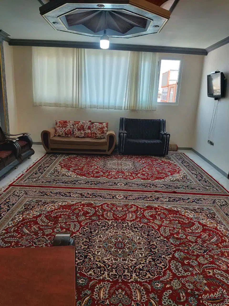 منزل شخصی نزدیک حرم|اجارهٔ کوتاه‌مدت آپارتمان و سوئیت|مشهد, مصلی (کارمندان اول)|دیوار