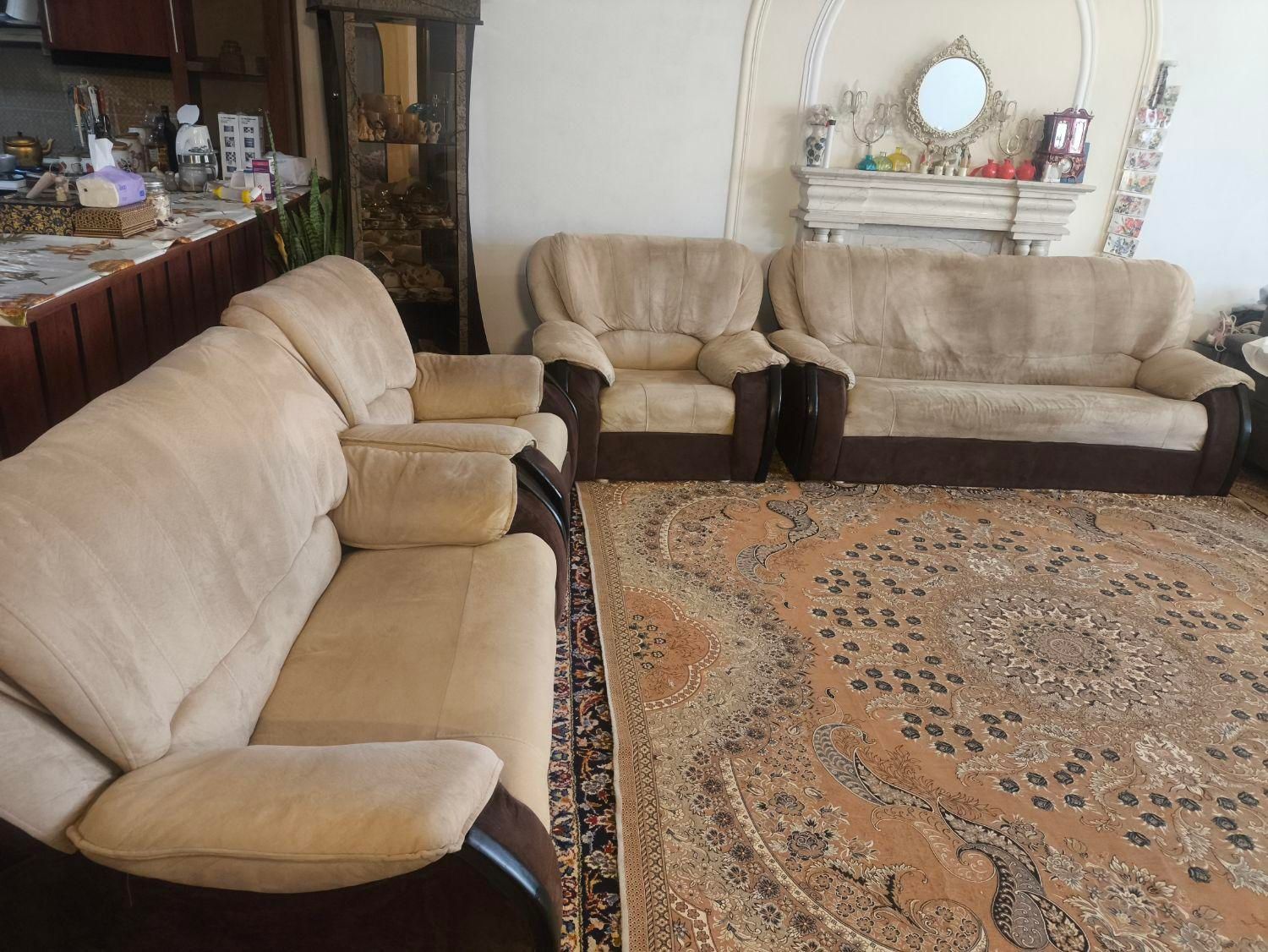 مبل هفت نفره|مبلمان خانگی و میز عسلی|شیراز, شهرک آرین|دیوار