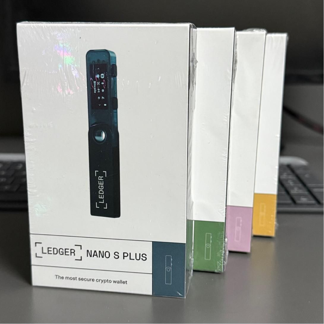 کیف پول لجر نانو اس پلاس  ledger nano s plus|قطعات و لوازم جانبی رایانه|تهران, شهرک کوهسار|دیوار