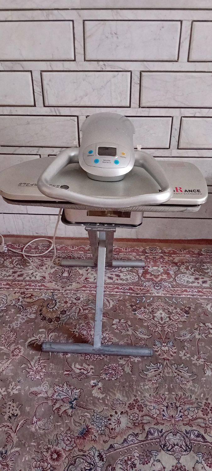 اتو بخار ایستاده کلورانس،اصل آلمان|اتو و لوازم اتو|خمینیشهر, |دیوار