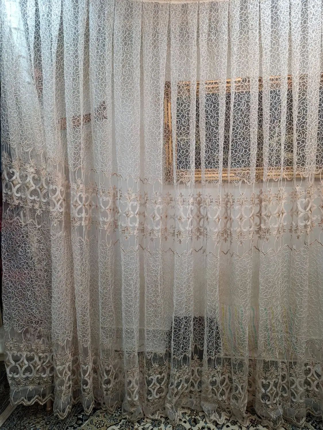 پرده پذیرایی گیپور گل برجسته شاین دار والان دار|پرده، رانر، رومیزی|تهران, تهرانسر شرقی|دیوار