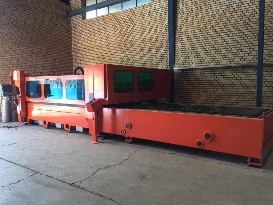 تبدیل دستگاه های co2 یه فایبر|ماشینآلات صنعتی|قدس, شهرک صنعتی زاگرس|دیوار