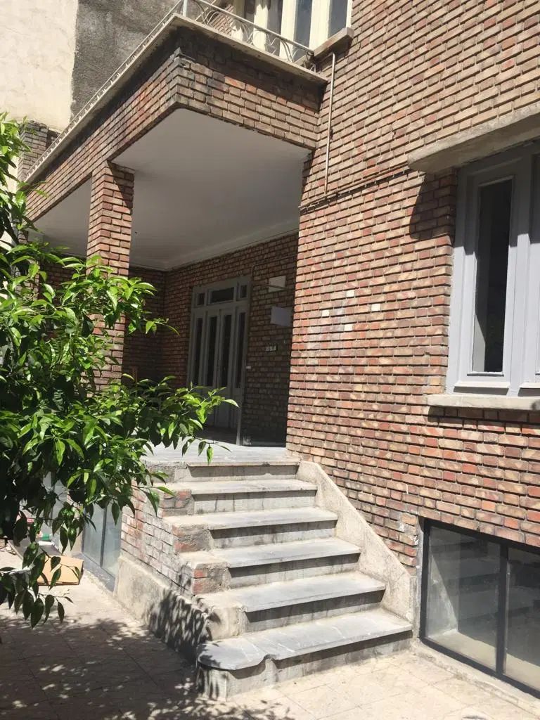 حوالی میدان فلسطین  ۵۰۰ متر بنای ویلایی|اجارهٔ خانه و ویلا|تهران, فلسطین (میدان انقلاب)|دیوار