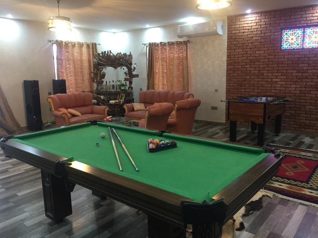 اجاره روزانه ویلا استخر دار سربندان کد 2130|اجارهٔ کوتاهمدت ویلا و باغ|آبسرد, |دیوار