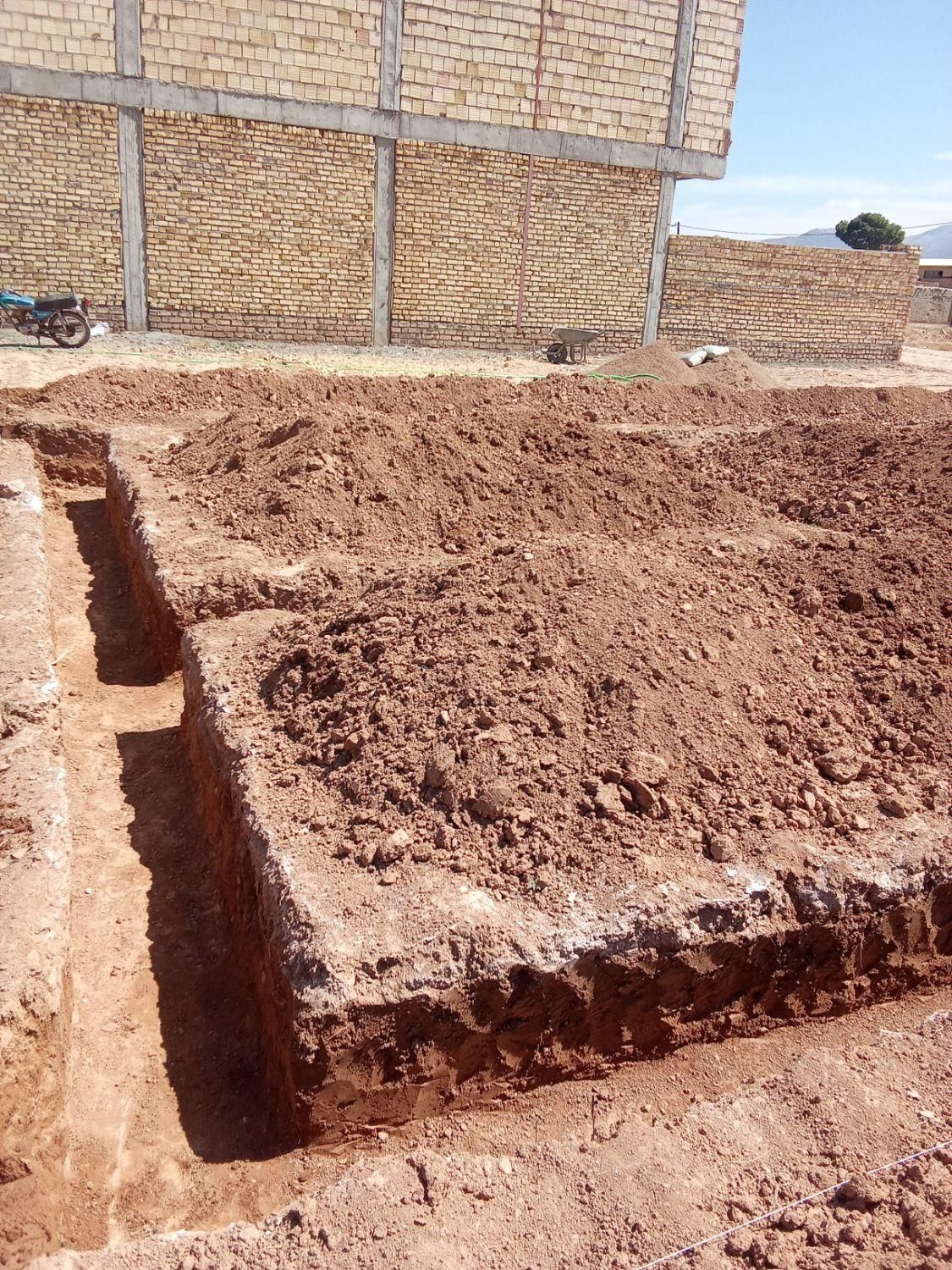 پی کنی ساختمان ،تخریب ،مصالح کشی کنترات|خدمات پیشه و مهارت|اسفراین, |دیوار