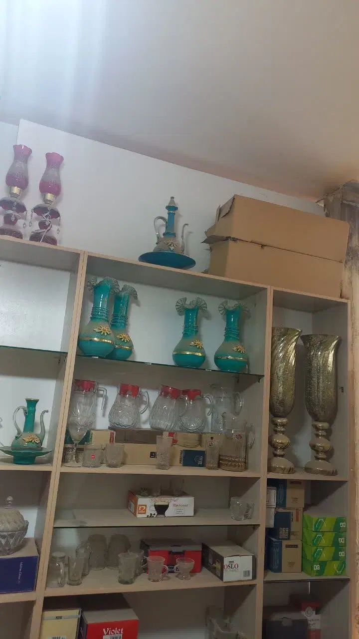 بلور وشیشه|ظروف سرو و پذیرایی|اصفهان, دارک|دیوار