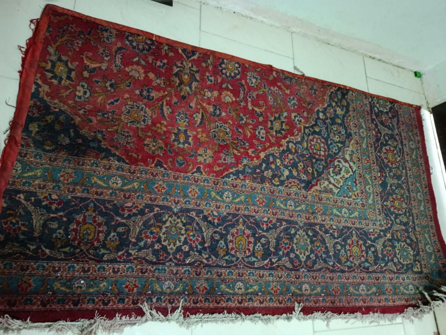 فرش دستباف کهنه|فرش|ملارد, |دیوار