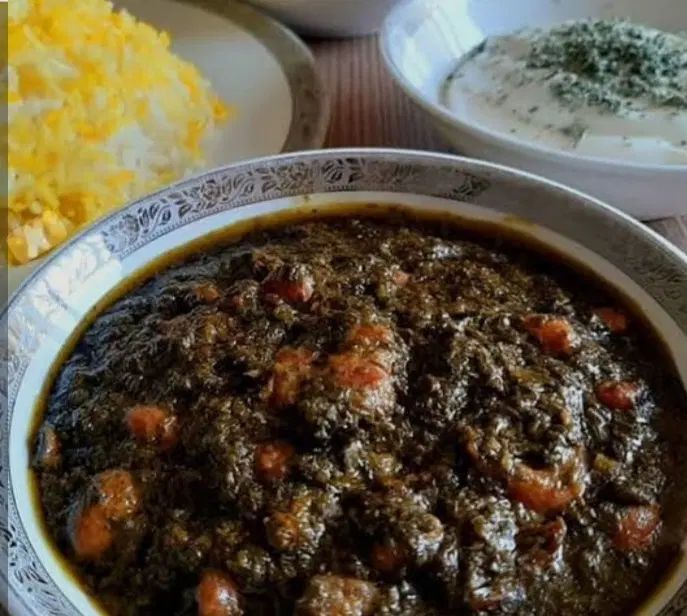 تامین غذای خانگی جهت پرسنل کارگری وکارمندی.|خدمات پذیرایی، مراسم|کرمانشاه, |دیوار