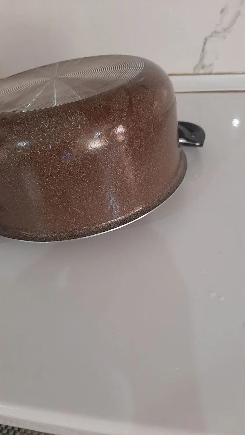 قابلمه تفلون به همراه درب شیشه ای|ظروف پخت‌وپز|تهران, شهرک دریا|دیوار
