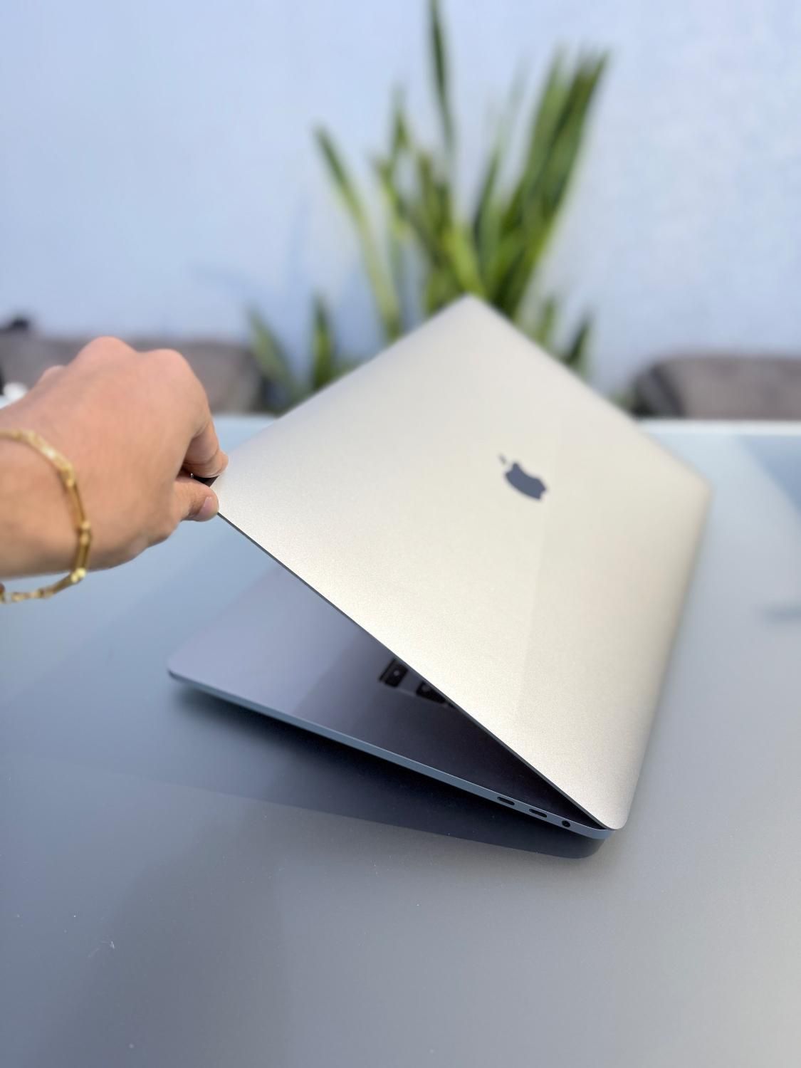 Mac book pro|رایانه همراه|اصفهان, مفتح|دیوار